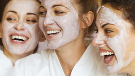 Fall into beautiful skin with this DIY autumn facial